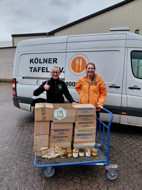 Bienenzuchtverein spendet Honig